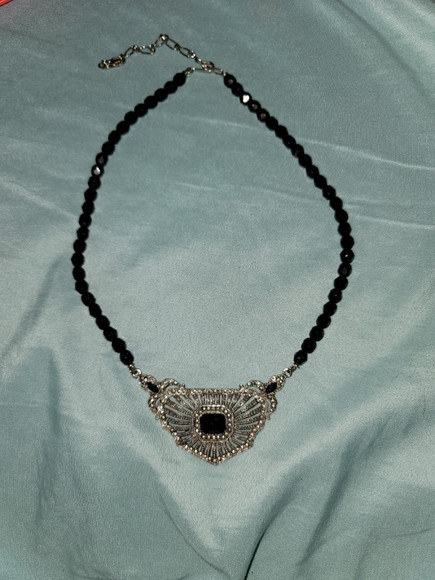 Necklace - Picture 1 of 5